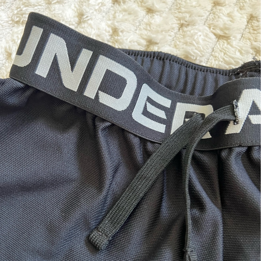 Under Armour Youth Shorts - Picture 3 of 7